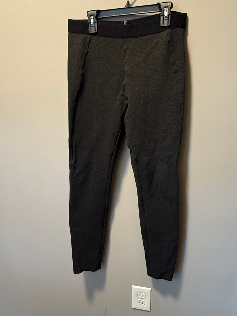 Lilla P Dress Pants Leggings with Back Zipper - M